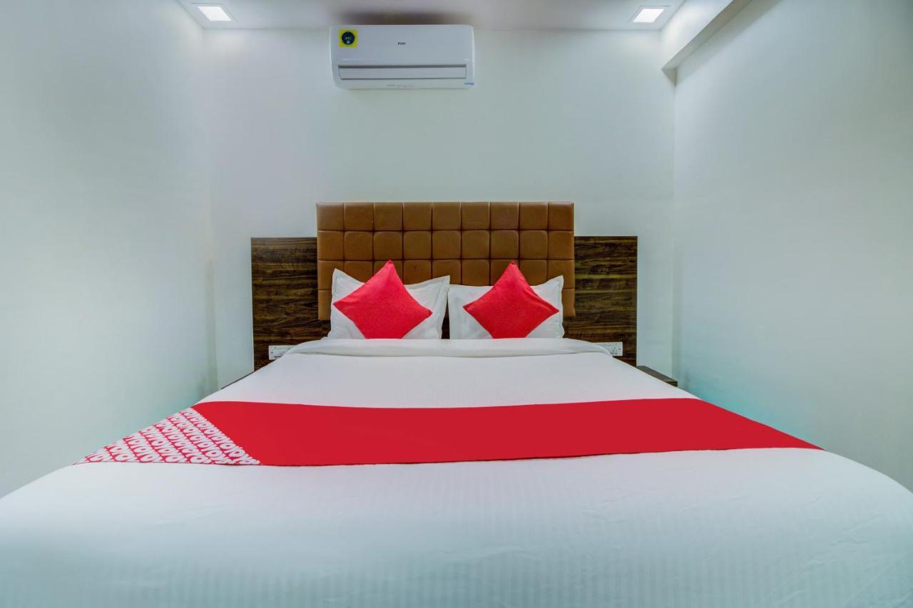 Hotel Golden Palace Lodging And Boarding Thane Exterior foto